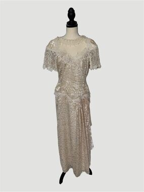 Vintage 1980s Lace Wedding Gown in Champagne by Lorrie Kabala